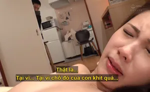 :2000 Khán giả trẻ Kawaii được yêu cầu phải giữ dáng nhỏ nhắn và đeo kính